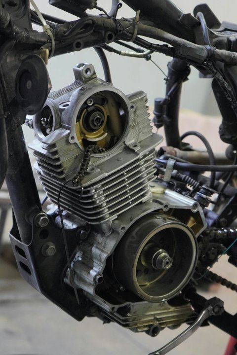 What Happens Inside a Motorcycle Engine?