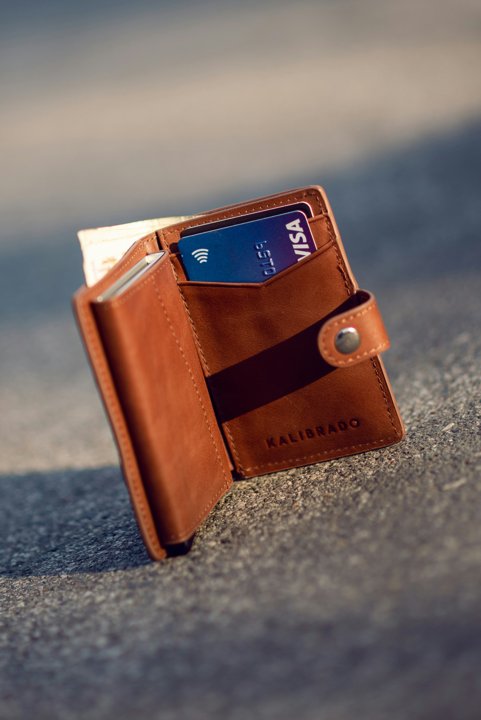 The Wallet Dilemma